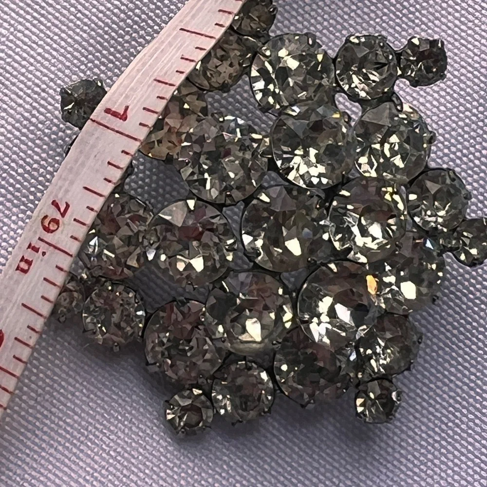 Rare WEISS Vintage Snowflake Brooch Silver diamond 💎 Rhinestones